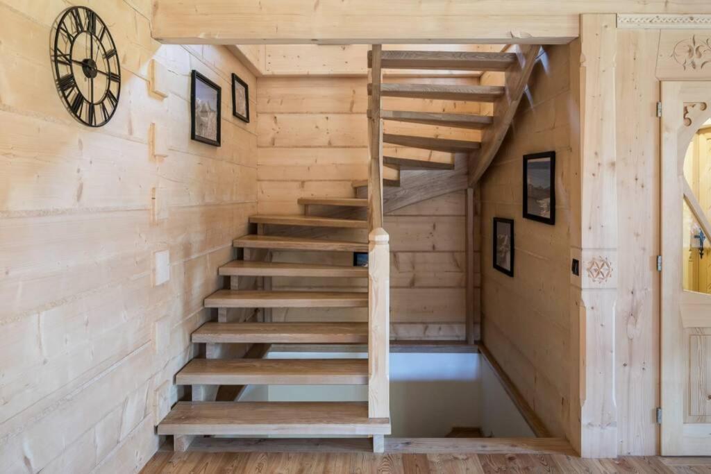 Willa Pitoniowka Z Sauna, Netflix Oraz Xbox One 考斯赛力克 外观 照片