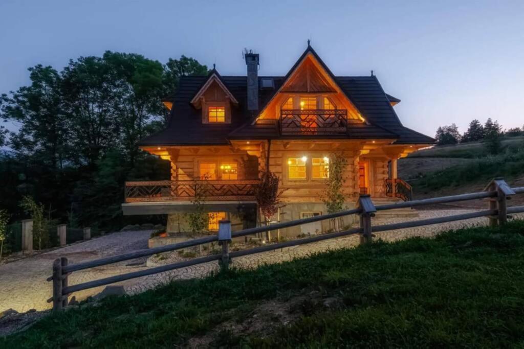 Willa Pitoniowka Z Sauna, Netflix Oraz Xbox One 考斯赛力克 外观 照片